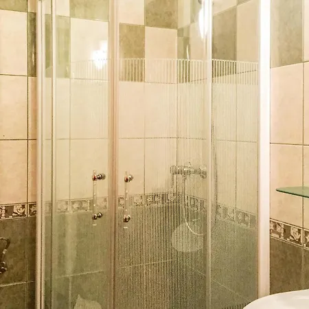 Two-bedroom In Lägenhet Keszthely